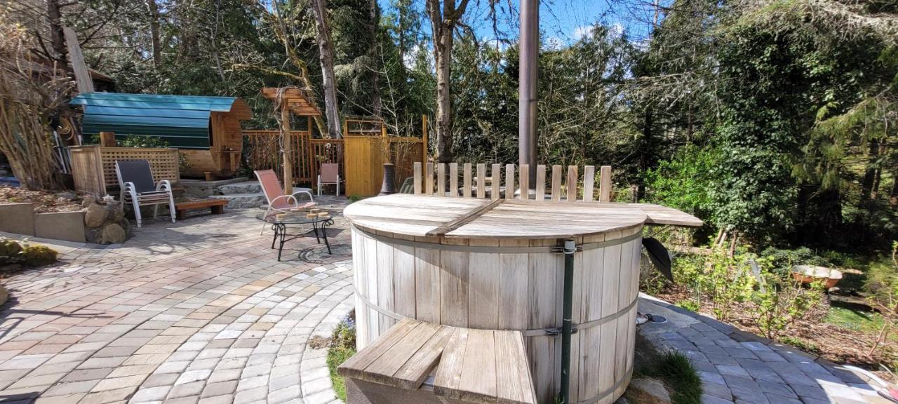 Sacred Pilgrimage Studio Guest House Metchosin ภายนอก รูปภาพ